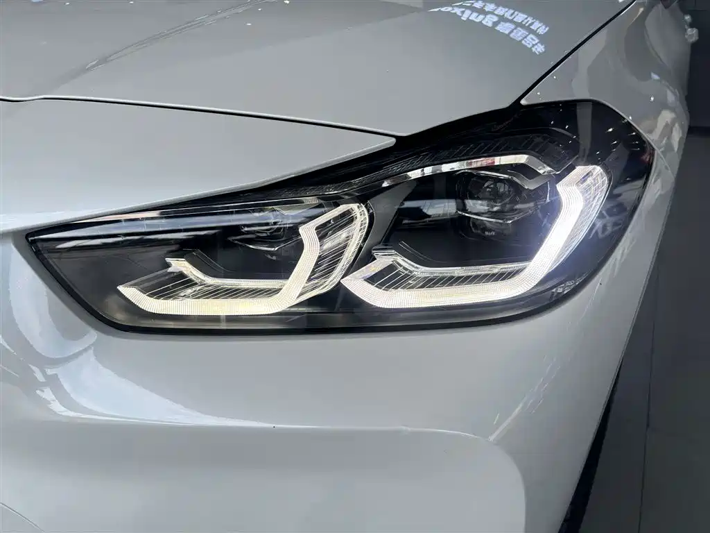 BMW X2 2023 — фото 9