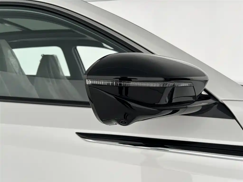 Changan CS75 PLUS — фото 17