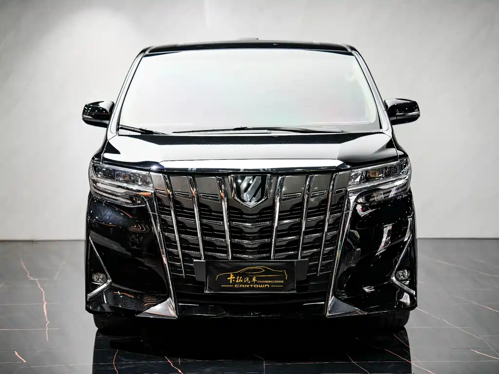 Toyota Alphard 2019 — фото 1