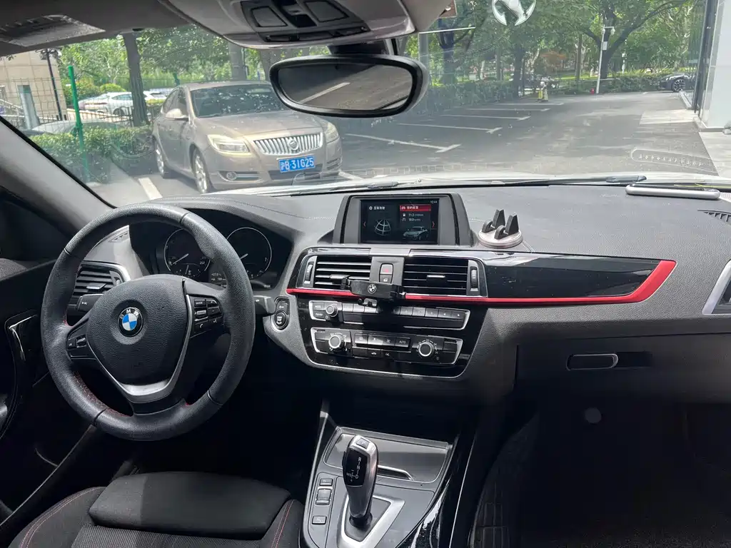 BMW 2 Series 2019 — фото 11