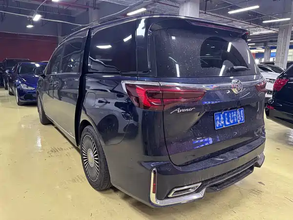 Buick GL8 2021