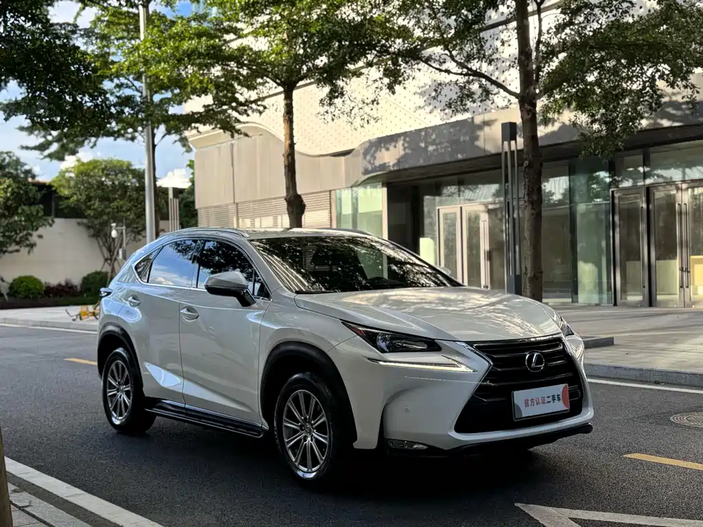 Lexus NX 2016