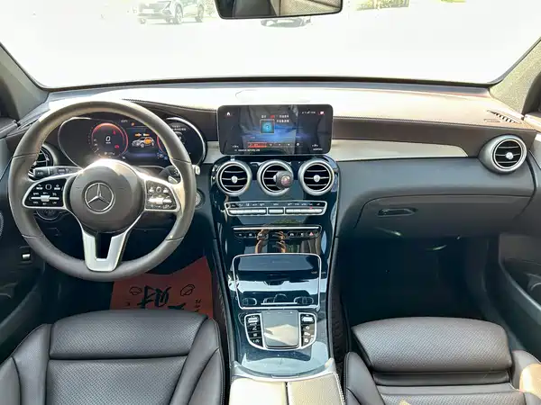 Mercedes-Benz GLC 2022