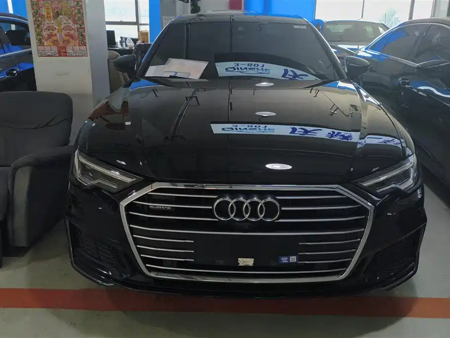 Audi A6L 2022