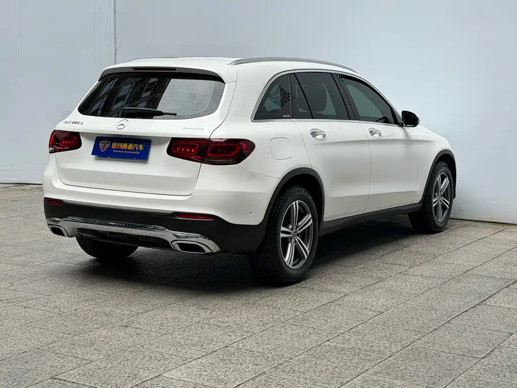 Mercedes-Benz GLC 2022 — фото 19