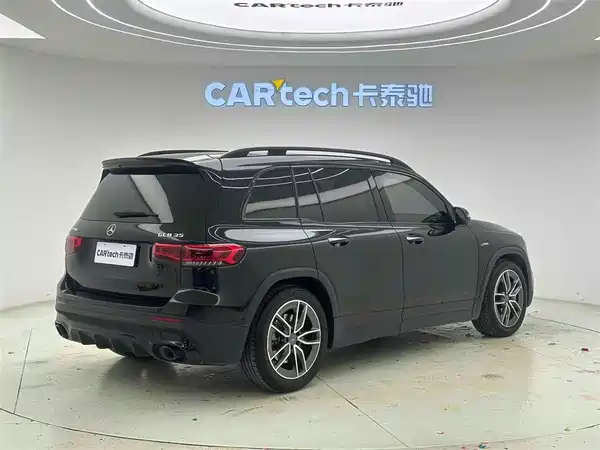 Mercedes-Benz GLB AMG 2023