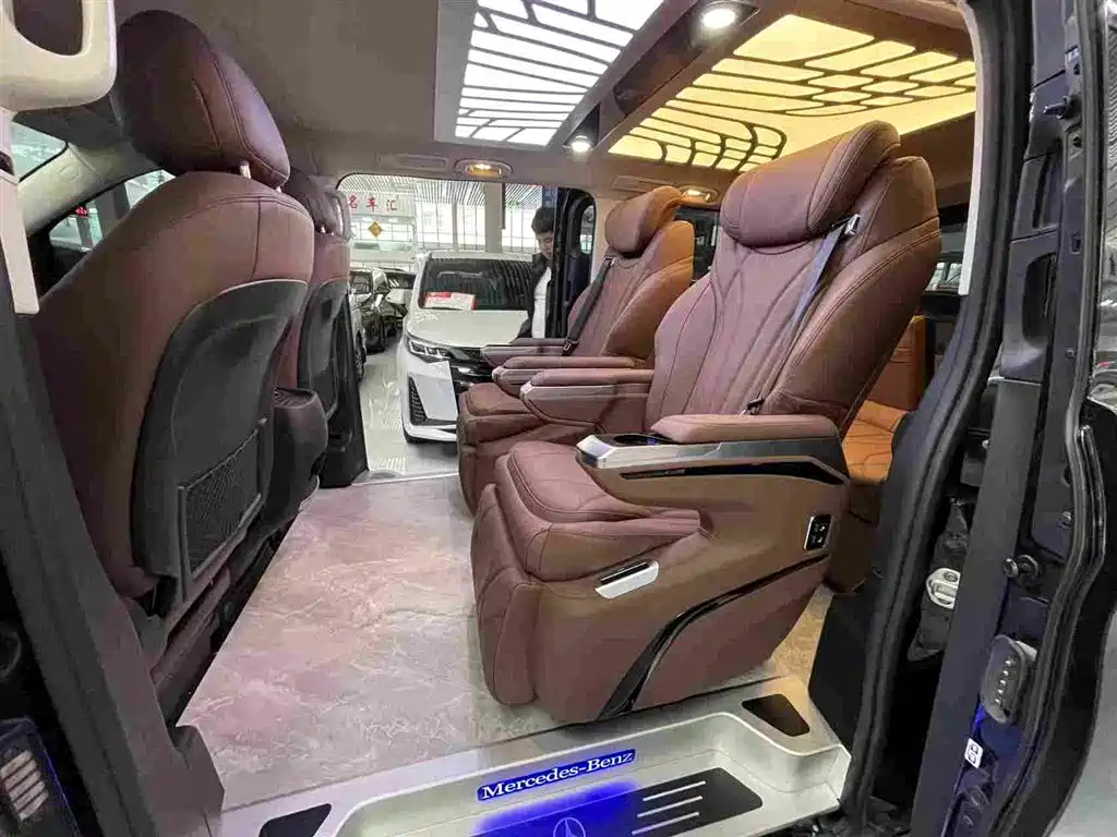 Mercedes-Benz Vito 2022 — фото 14