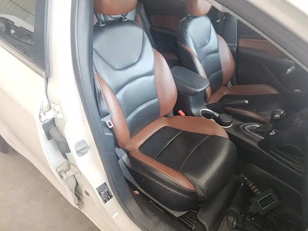 Fiat Viaggio 2015 — фото 25