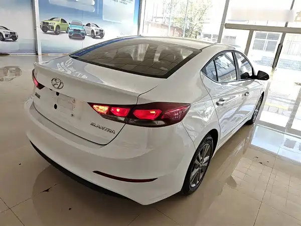 Hyundai Celesta 2016