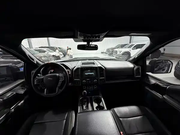 Ford F-150 Raptor 2020