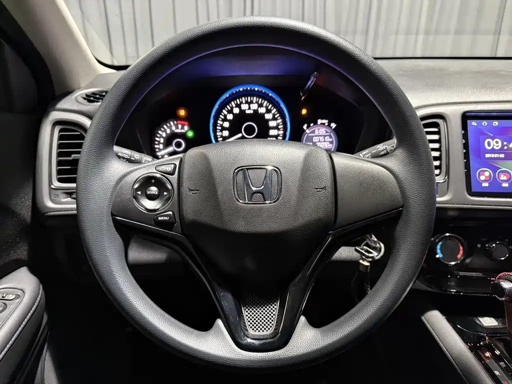 Honda Vezel 2022 — фото 17