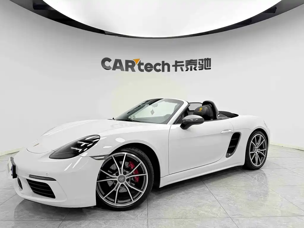 Porsche 718 2020 — фото 1