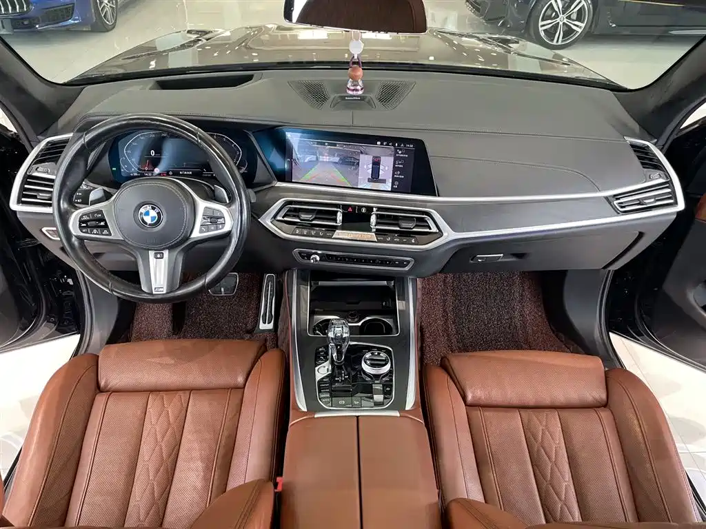 BMW X7 2019 — фото 6