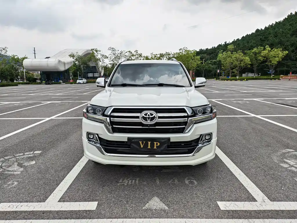 Toyota Land Cruiser 2015 — фото 2