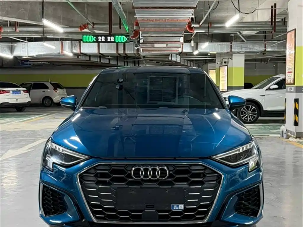 Audi A3 2022 — фото 2