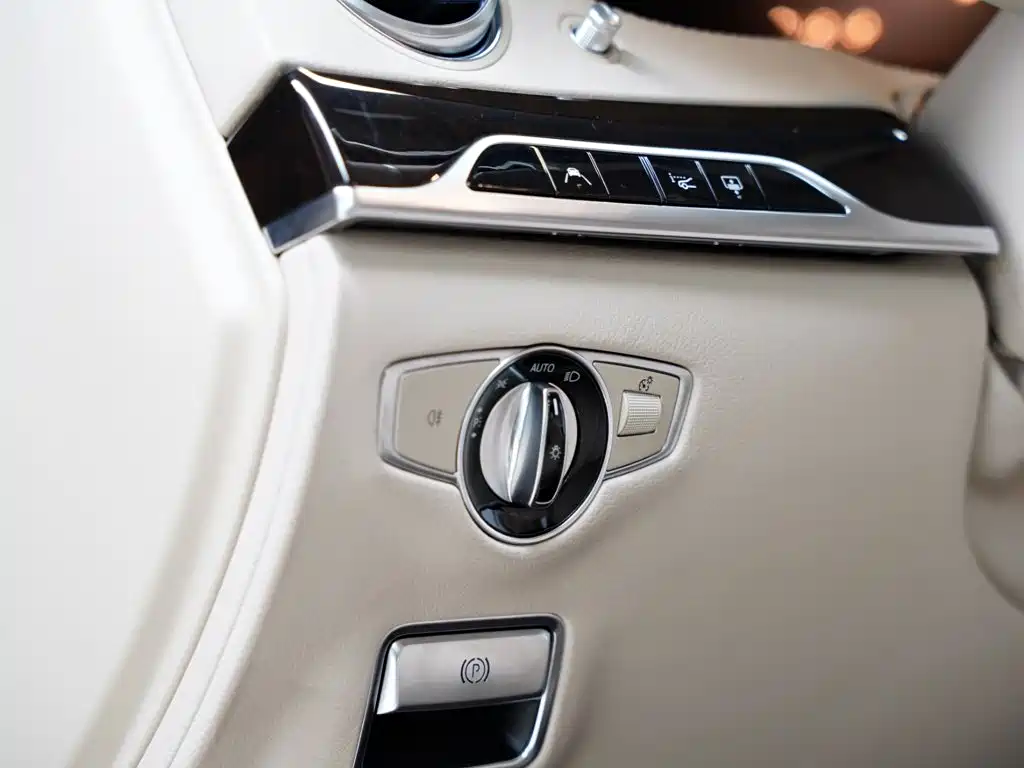 Mercedes-Benz Maybach S-Class 2018 — фото 28