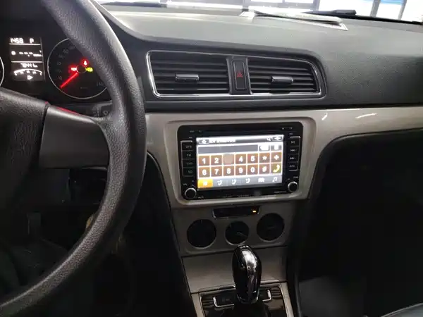 Volkswagen Gran Lavida 2015
