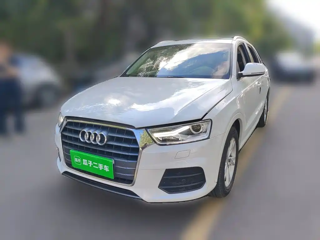 Audi Q3 2016 — фото 1