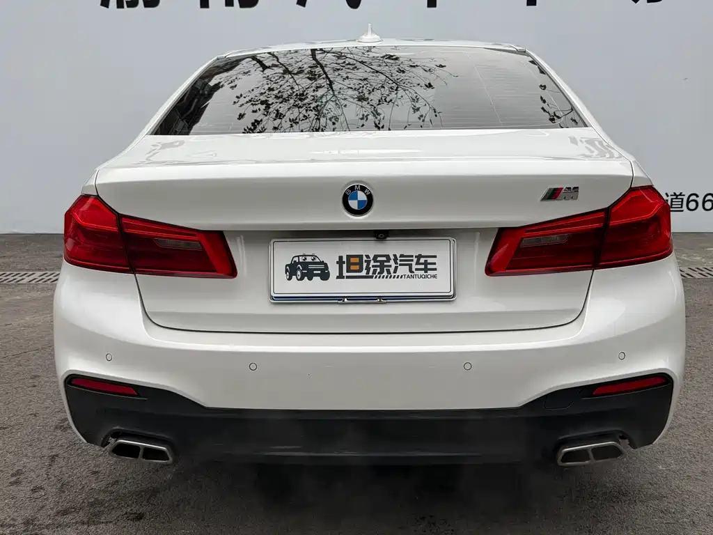 BMW 5 Series 2020 — фото 27