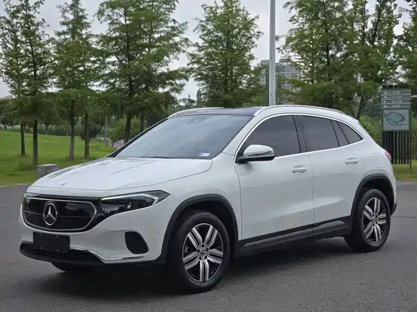 Mercedes-Benz EQA 2023