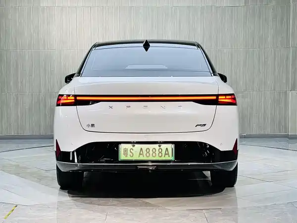 XPeng P5 2022