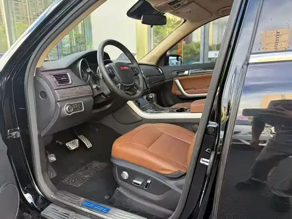 Haval H8 2015