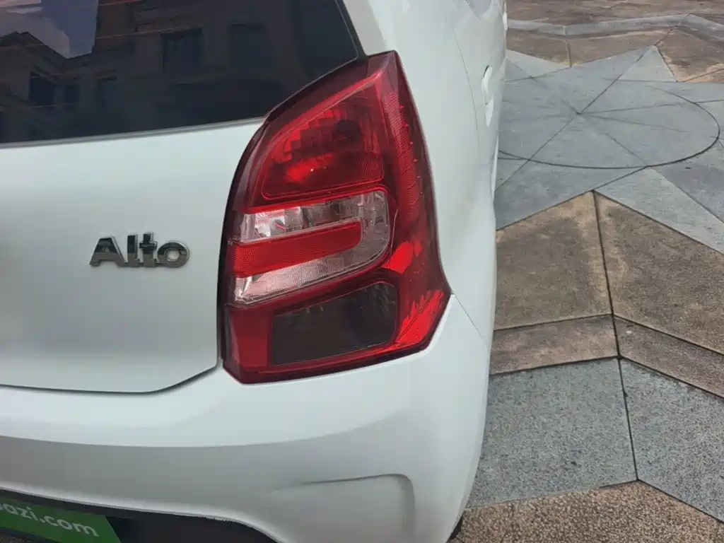 Suzuki Alto 2017 — фото 8