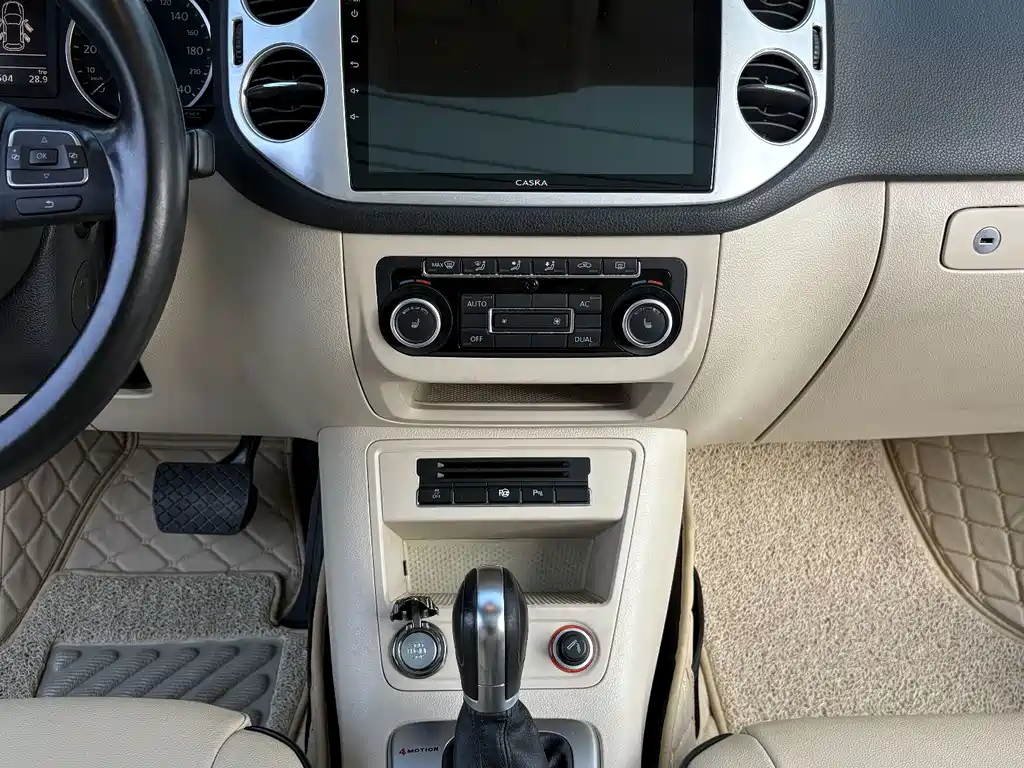 Volkswagen Tiguan 2013 — фото 14