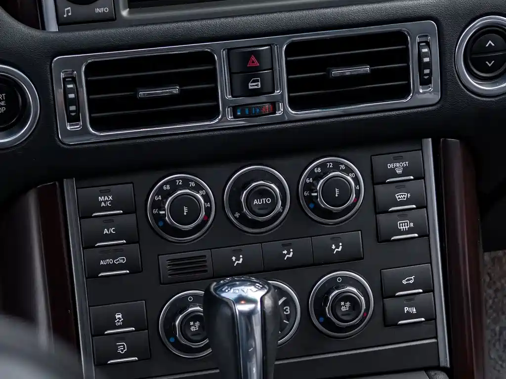 Land Rover Range Rover 2012 — фото 15