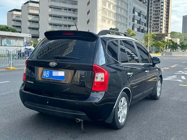 Kia Jiale 2010