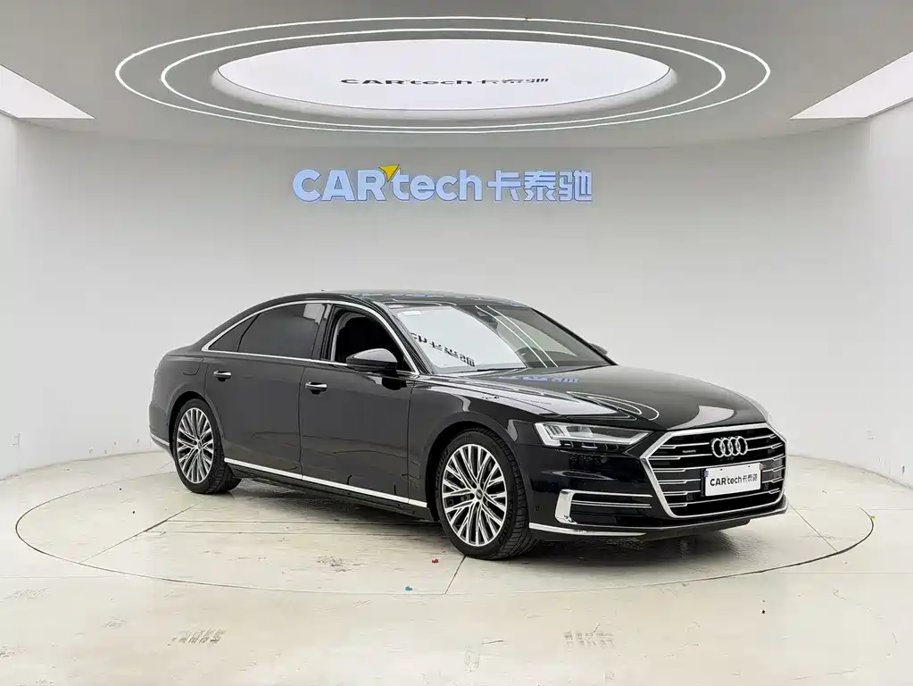 Audi A8 2021 — фото 3