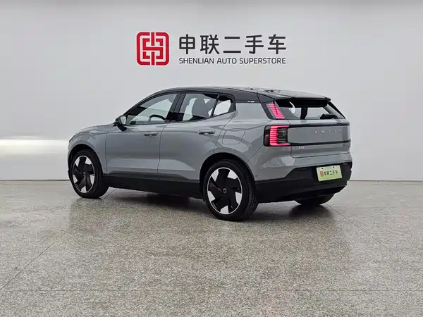 Volvo EX30 2024