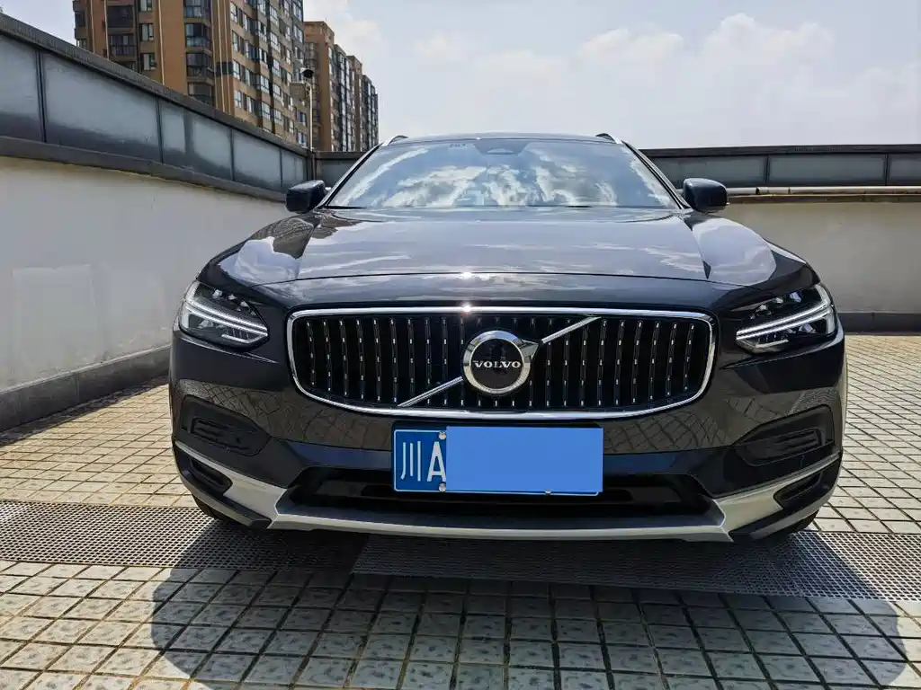 Volvo V90 2023 — фото 4