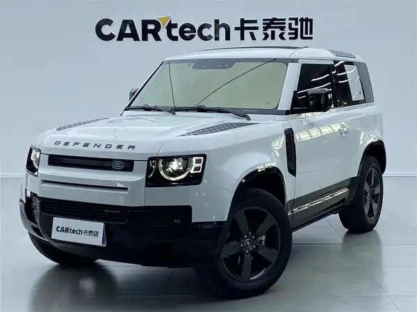 Land Rover Defender 2022