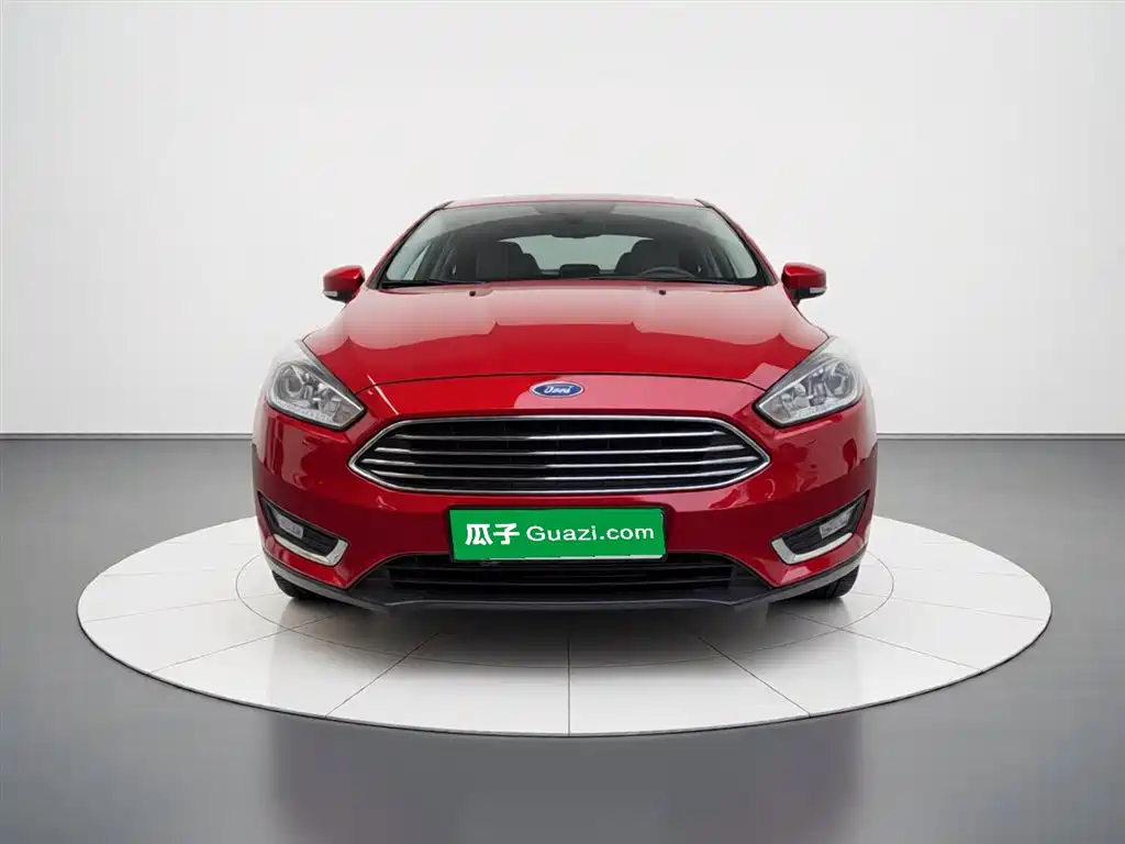 Ford Focus 2017 — фото 24
