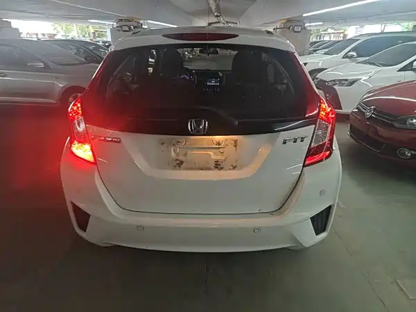 Honda Fit 2016