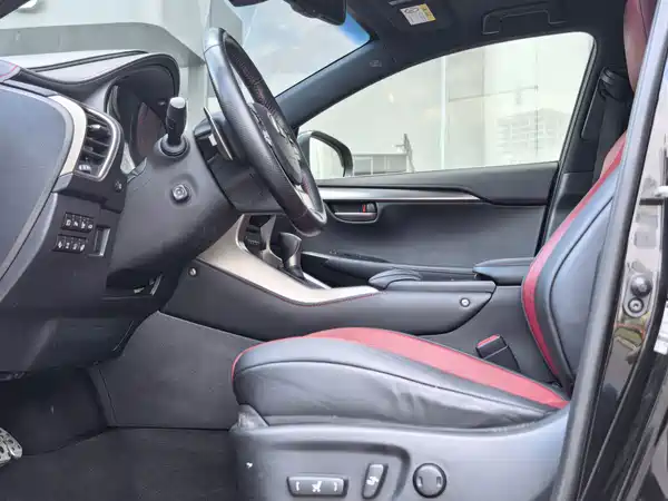 Lexus NX 2015