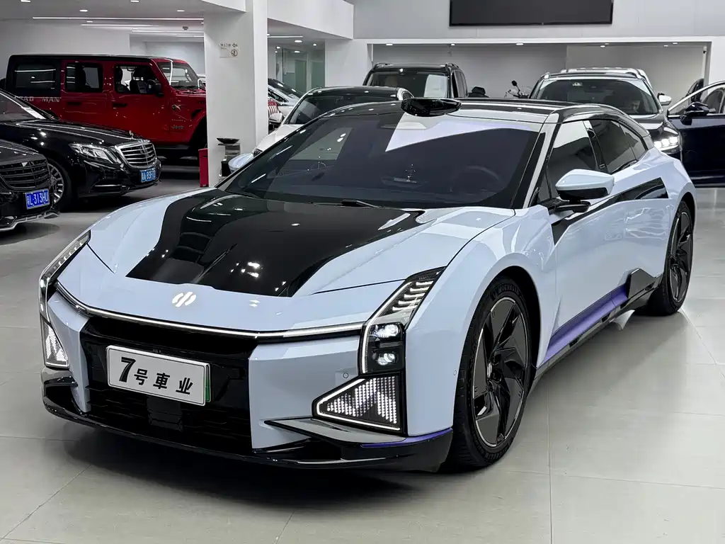 HiPhi Z 2023