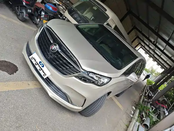 Buick GL8 2021