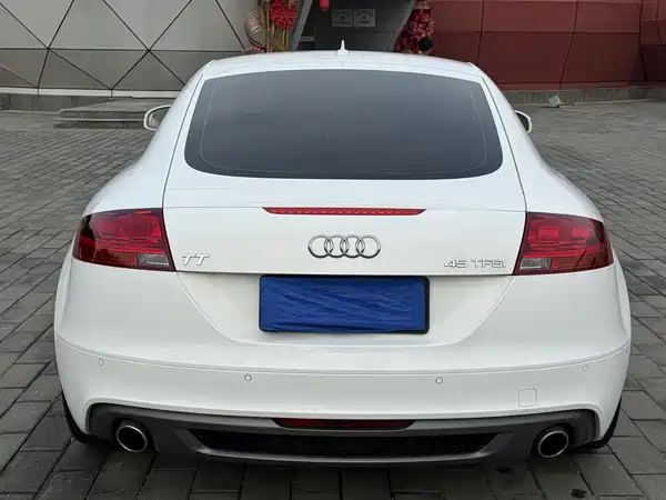 Audi TT 2015