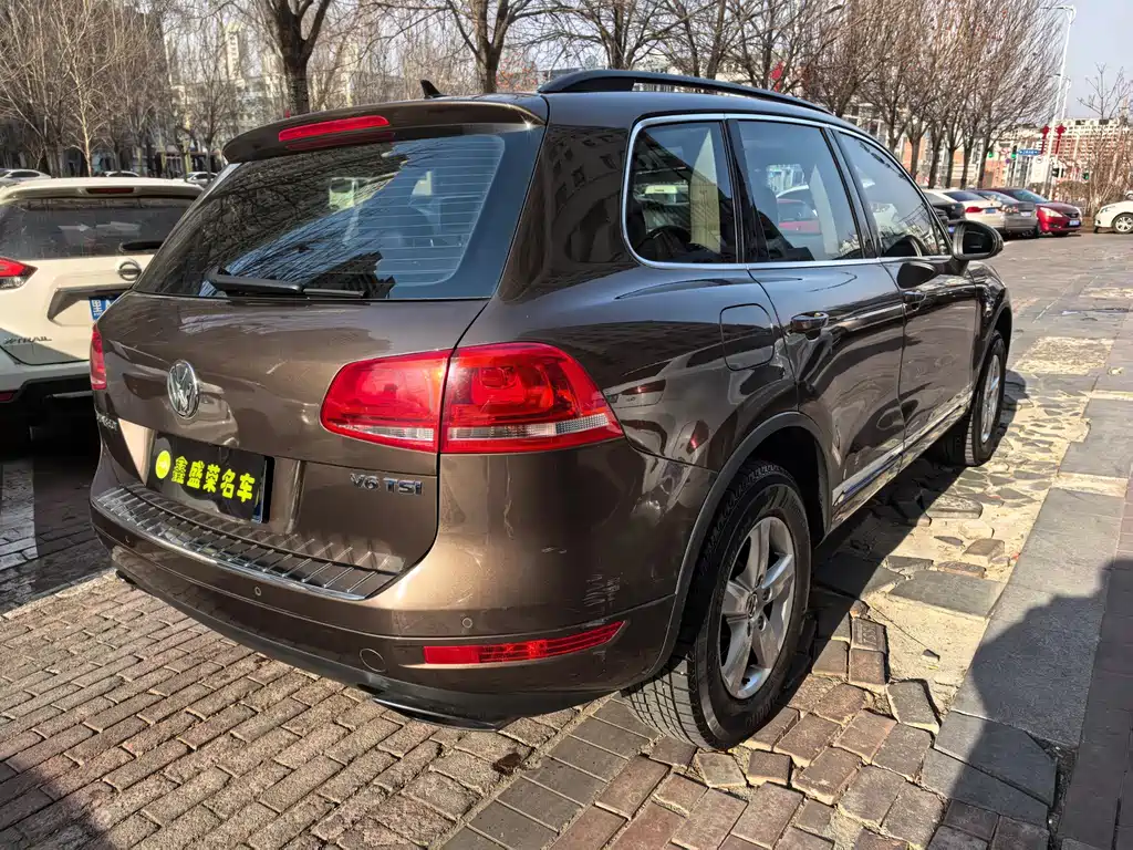 Volkswagen Touareg 2015 — фото 4