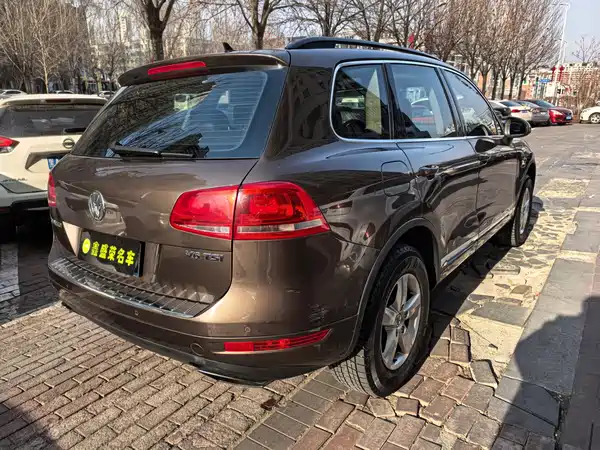 Volkswagen Touareg 2015