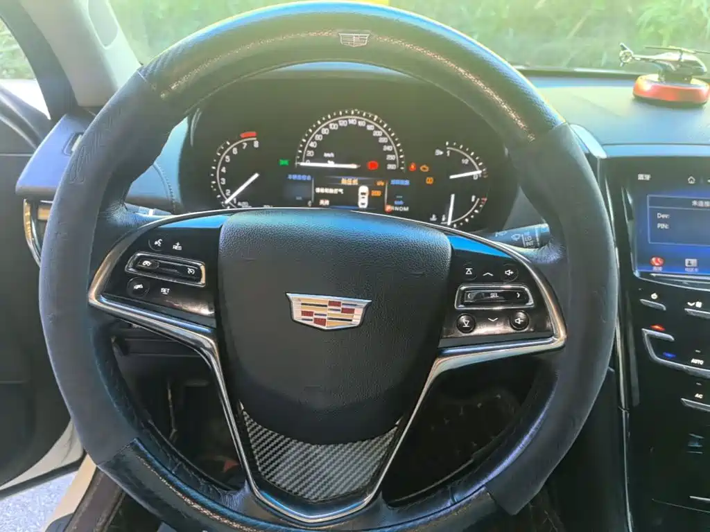Cadillac ATS-L 2018 — фото 11