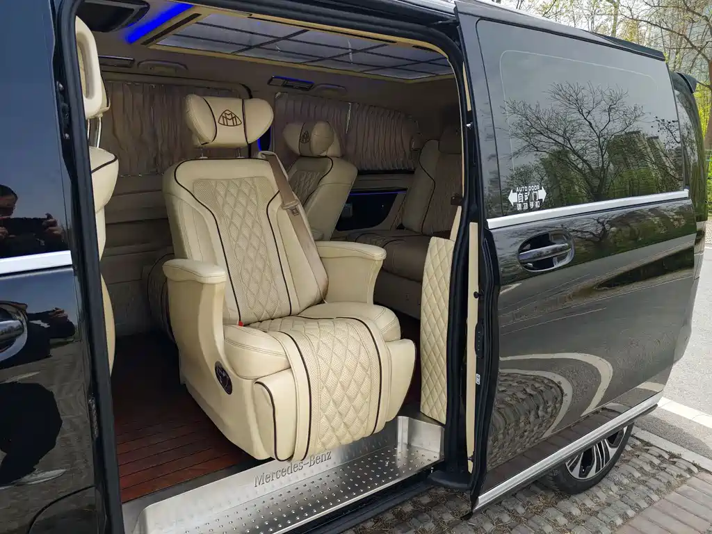 Mercedes-Benz Vito 2019 — фото 16
