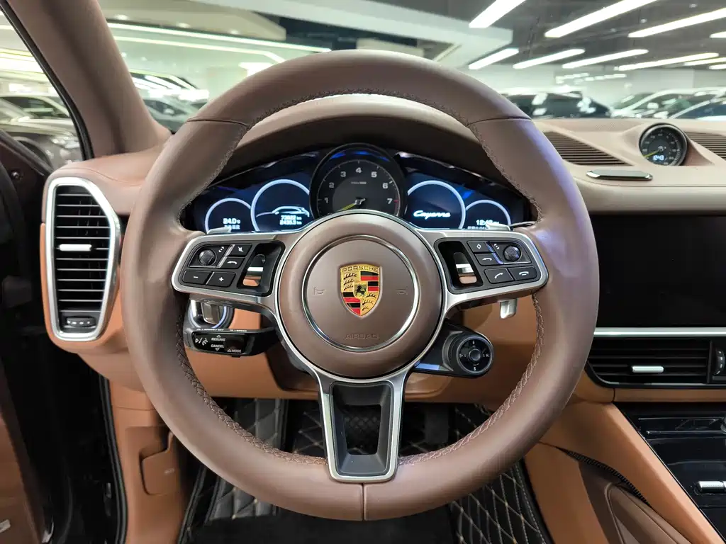 Porsche Cayenne New Energy 2021 — фото 9