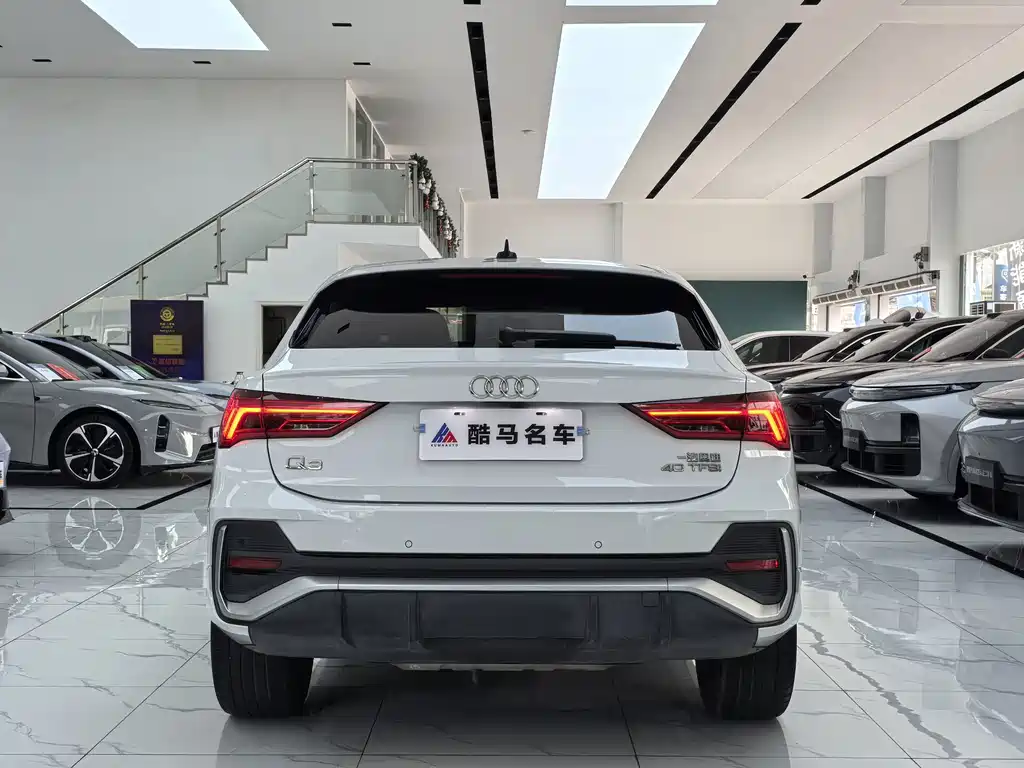 Audi Q3 Sportback 2021 — фото 14