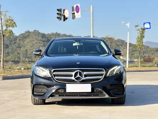 Mercedes-Benz E-Class 2020