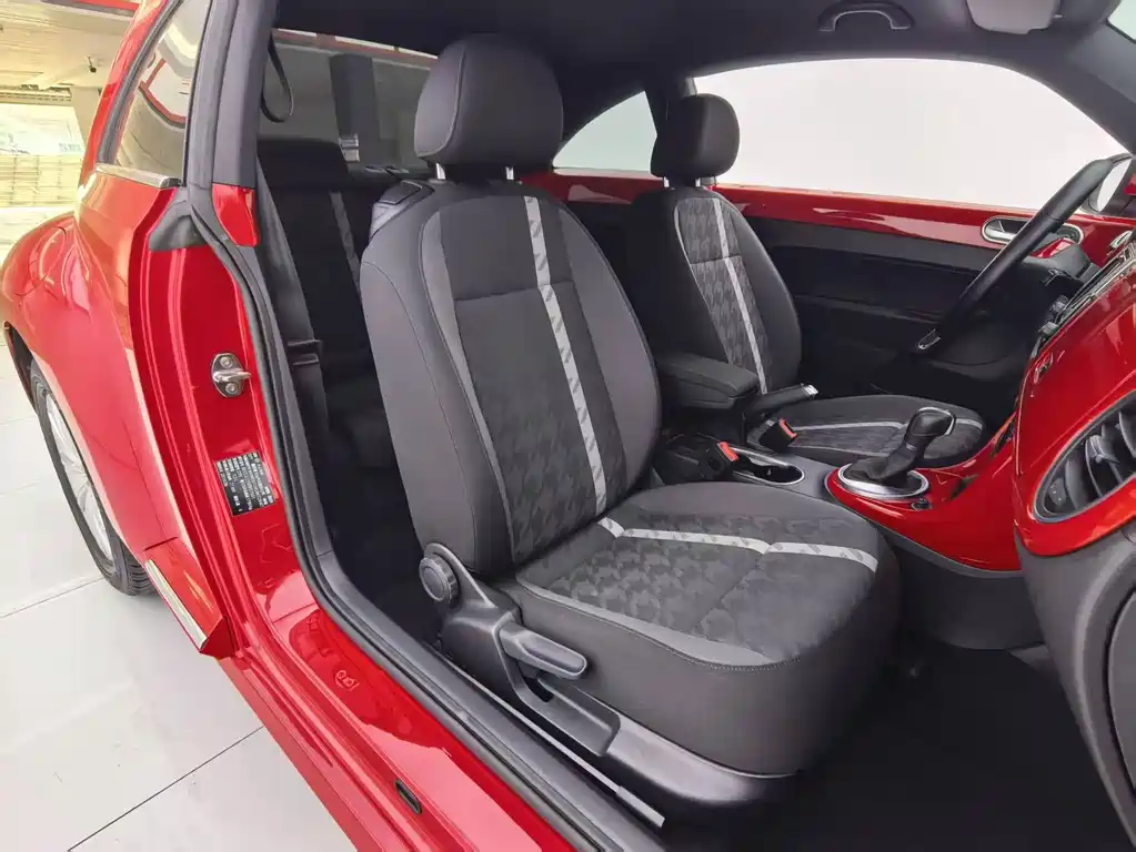 Volkswagen Beetle 2018