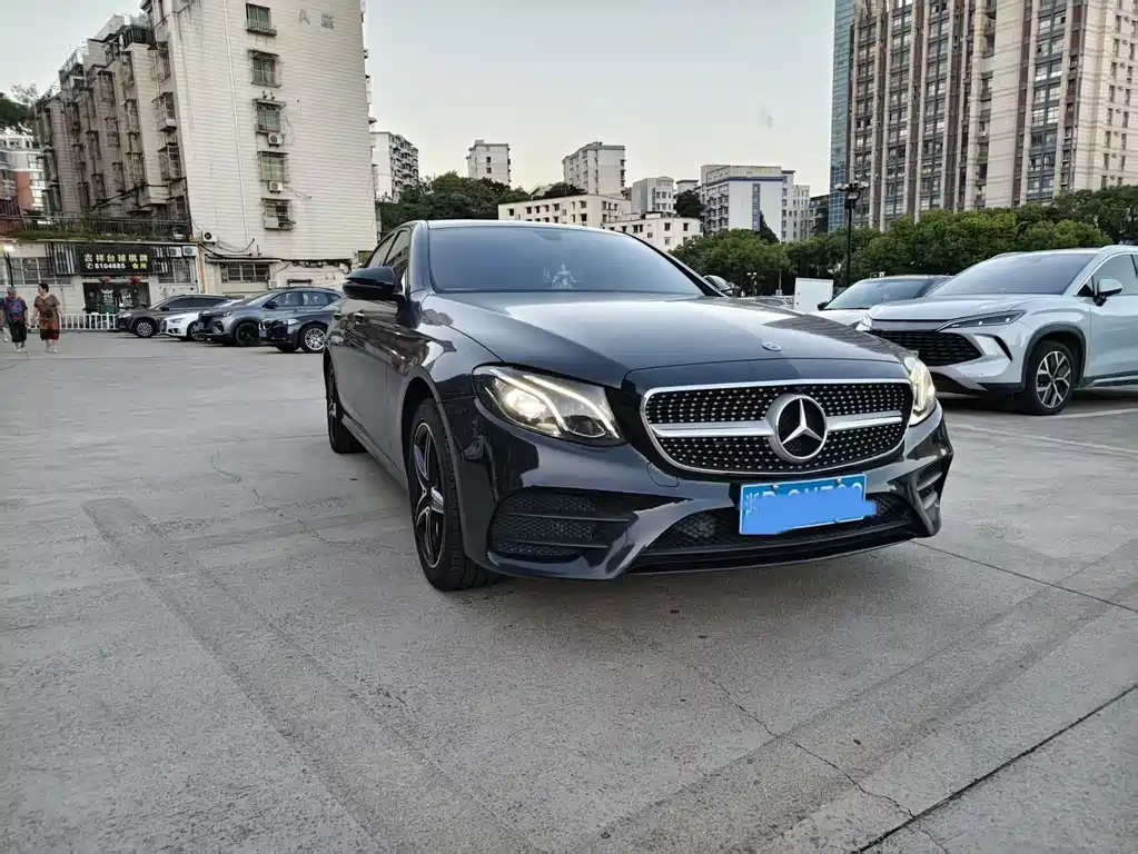 Mercedes-Benz E-Class 2019 — фото 3