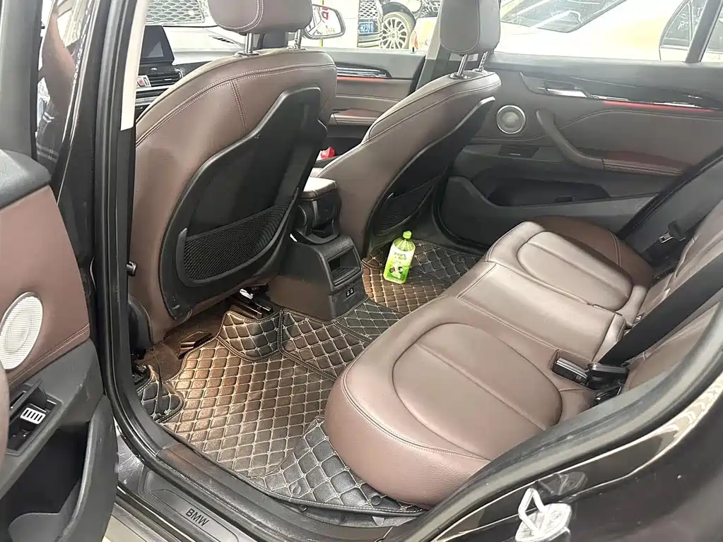 BMW X1 2021